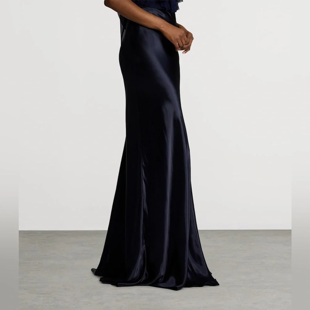 RALPH LAUREN COLLECTION MASSINA STRETCH SATIN SKIRT IN NAVY BLUE